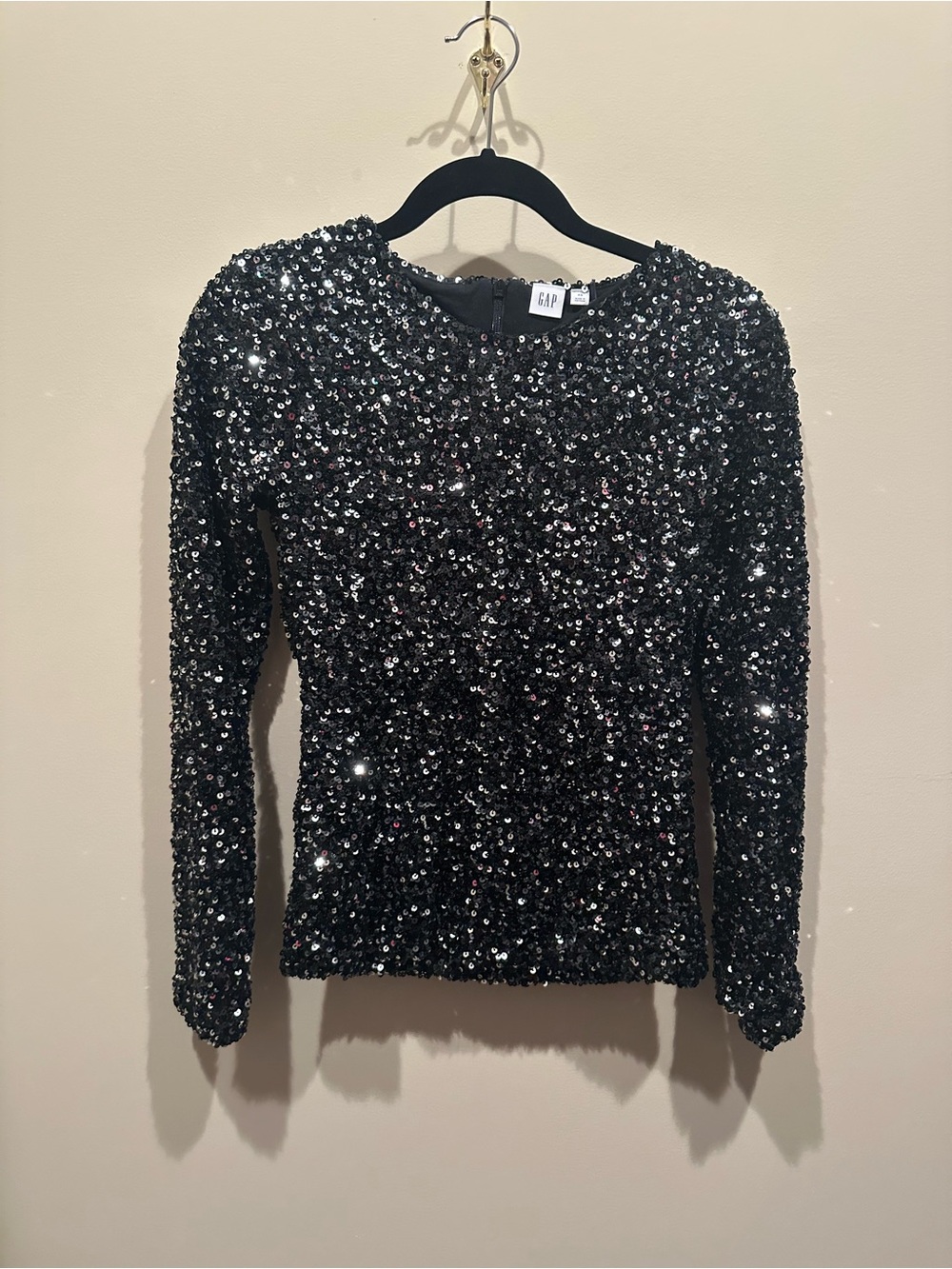NWT Gap Black Sequined Long Sleeve Top
